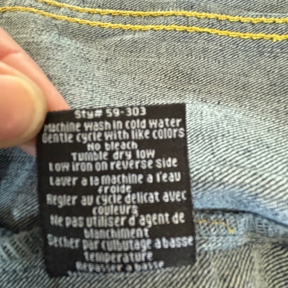NWT Seductions Y2K dark wash jean jacket gold stitching size M (fits small) - Picture 16 of 16